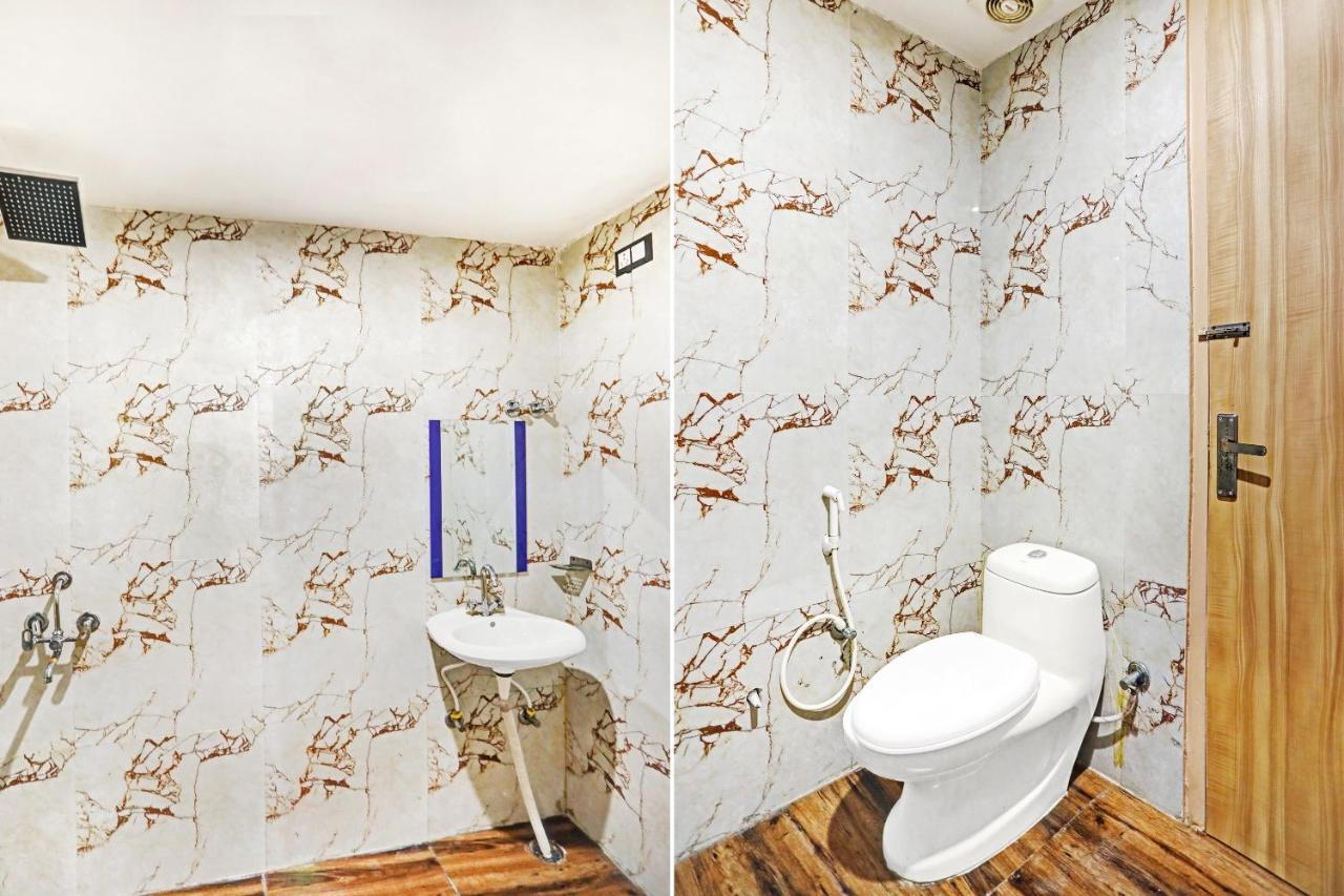 Oyo 81641 Collection O Hotel A1 Residency 뉴델리 외부 사진